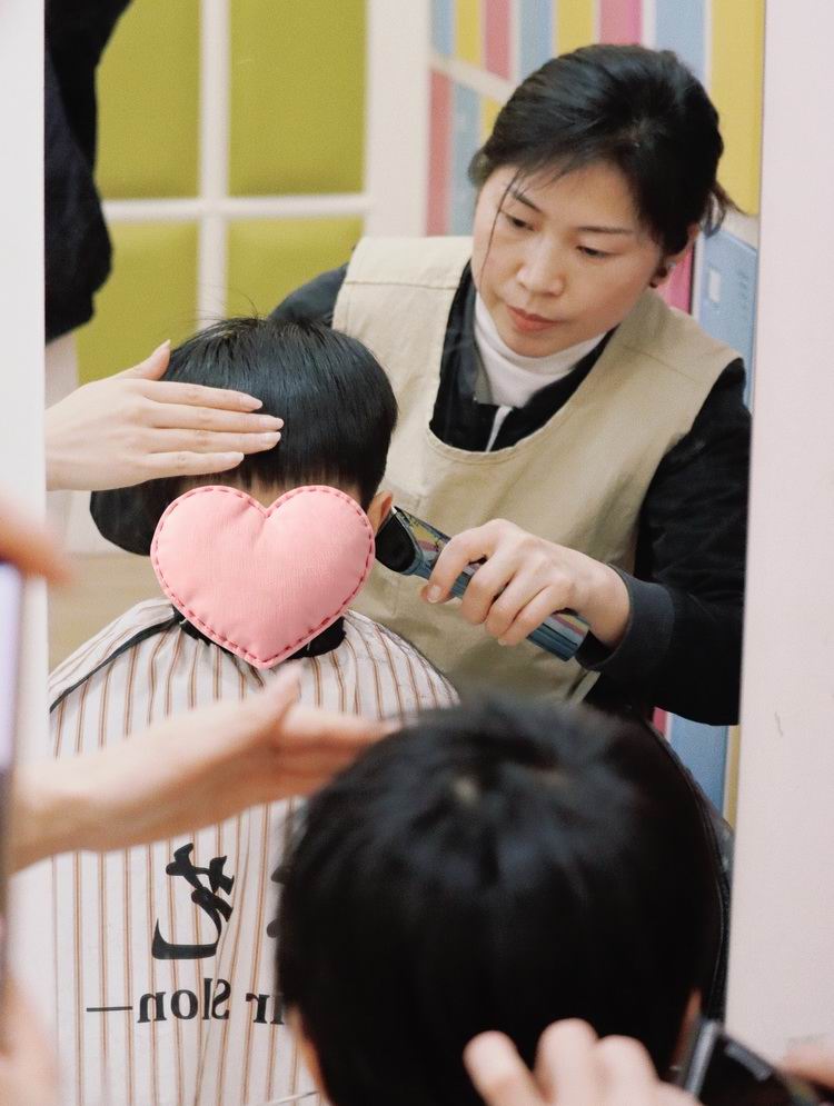 禾基理发日“从头开始”